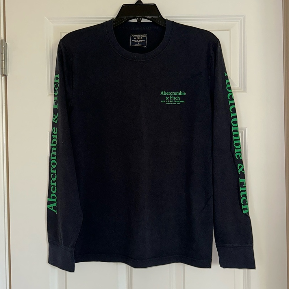 Abercrombie & Fitch Long Sleeve T-Shirt